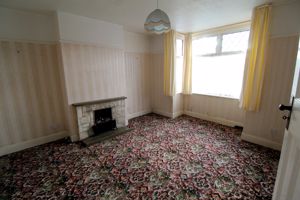 Living Room- click for photo gallery